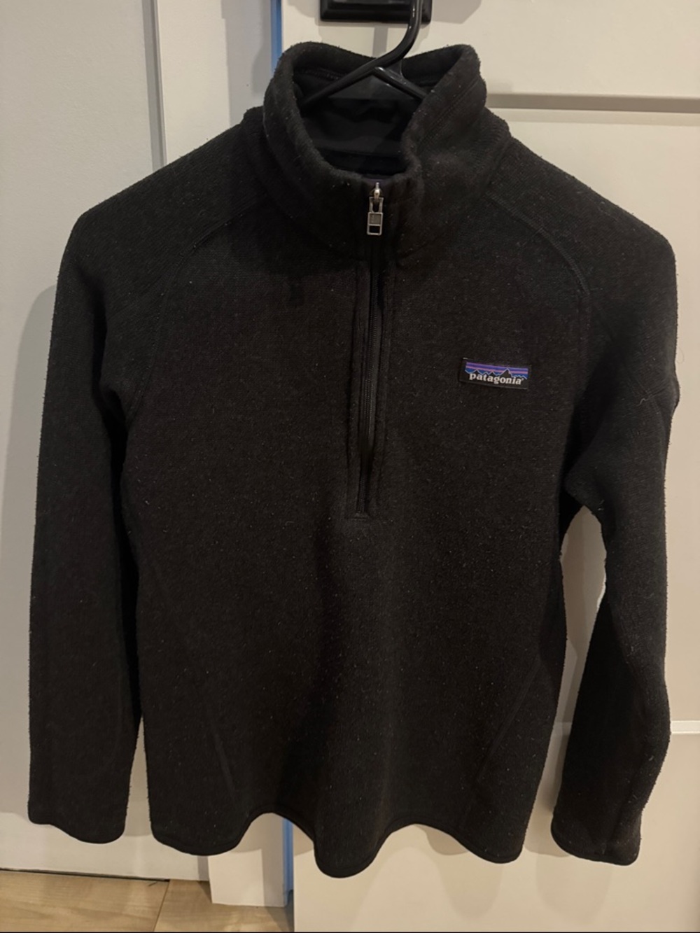 Patagonia Black Half-Zip Fleece Pullover